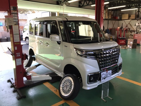 スズキ スペーシア カスタム - タイヤショップ Cars - タイヤ交換